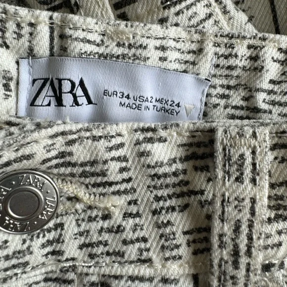 Zara White Newspaper Jeans - Picture 7 of 8